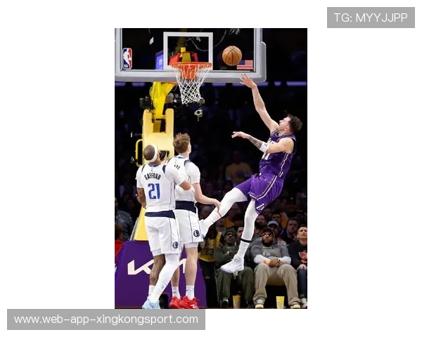 东契奇精准突破分球成助攻王，独行侠团结取胜