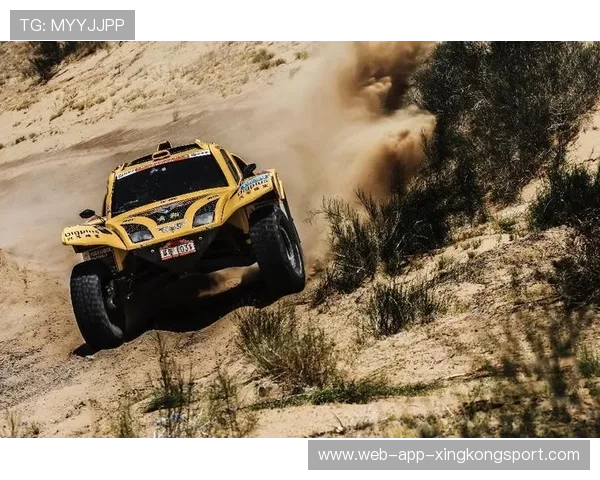 维罗纳高压训练中亨利展现出惊人冲刺强度