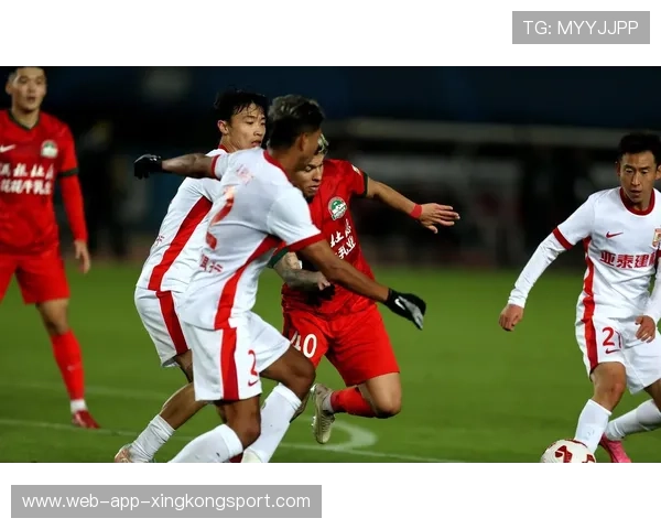 中超29轮:亚泰0-4国安,津门虎1-2泰山!两场比赛纷繁精彩!,中超亚泰队_3名外援+4名内援加盟 中超29轮:亚泰0-4国安,津门虎1-2泰山!两场比赛纷繁精彩!,中超亚泰队_3名外援+4名内援加盟