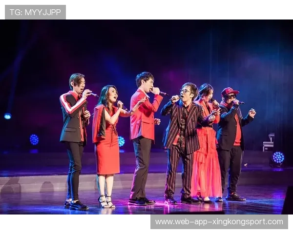 巴黎攻守连续训练节奏提升，开启足球新纪元