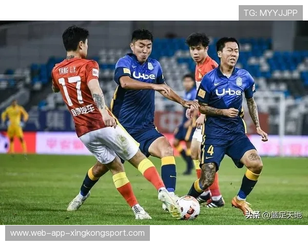 梅州降级后的小镇青年：足球梦如何延续？