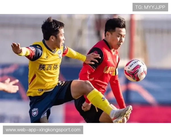 石家庄功夫新援拉开空间，回做后队友远射命中